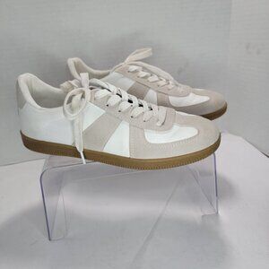 Madden Girl Womens 9.5 Keener Tennis Shoes Preppy Sneaker‎ White Grey Casual